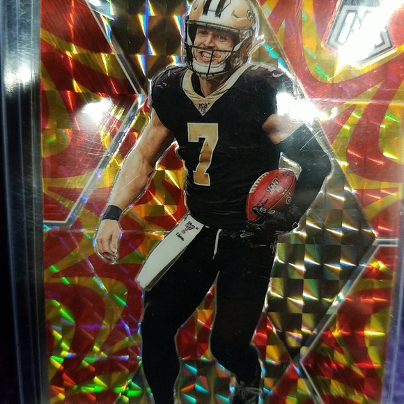2020 mosiac taysom hill gold refractor NFL card - Picture 4 of 4